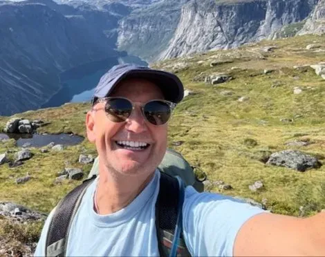 170116cd 0881 49c6 94ea f864c6bc8ad1