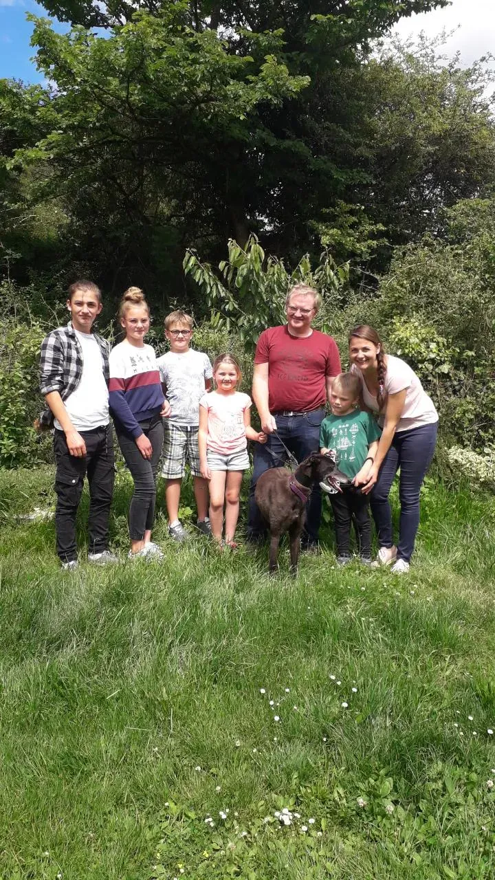 Lara adoptée 010619